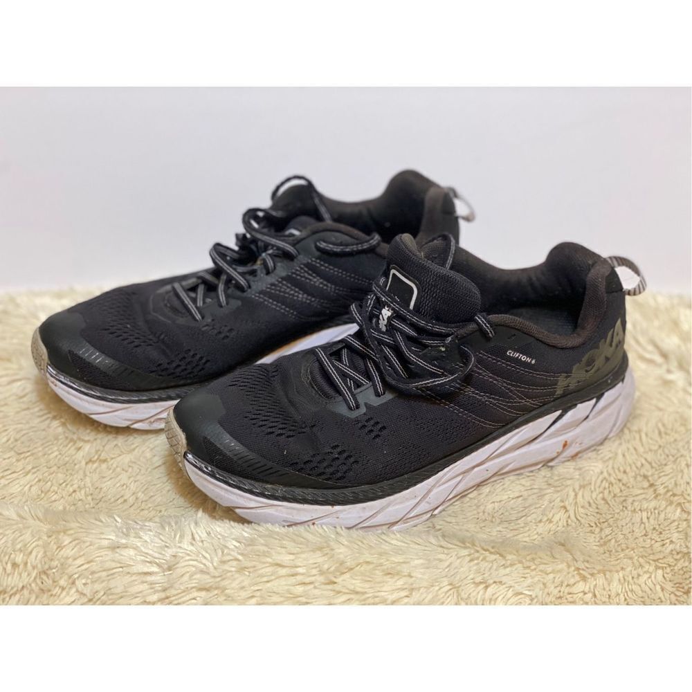 Hoka One One Women’s Clifton 6 Black Sz 9.5 US